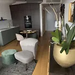 Luxury Flat In Sky Park, Castle View, Free Parking Apartament *