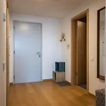 Luxury Flat In Sky Park, Castle View, Free Parking * Bratysława