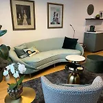 Luxury Flat In Sky Park, Castle View, Free Parking Apartament *