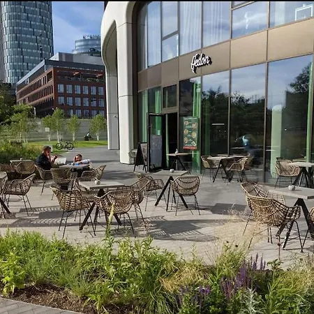 Apartment Luxury Flat In Sky Park, Castle View, Free Parking Pressburg