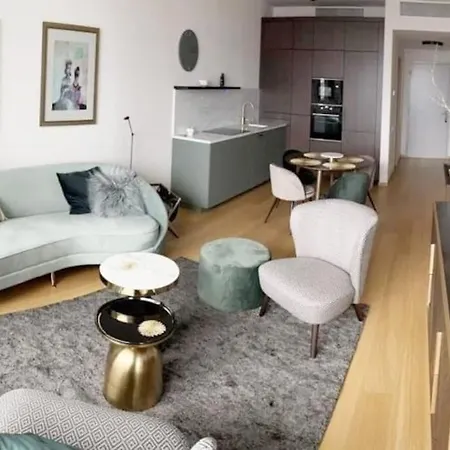 Apartamento Luxury Flat In Sky Park, Castle View, Free Parking